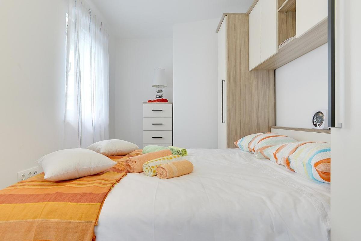 Apartments Elviana Пула Екстериор снимка