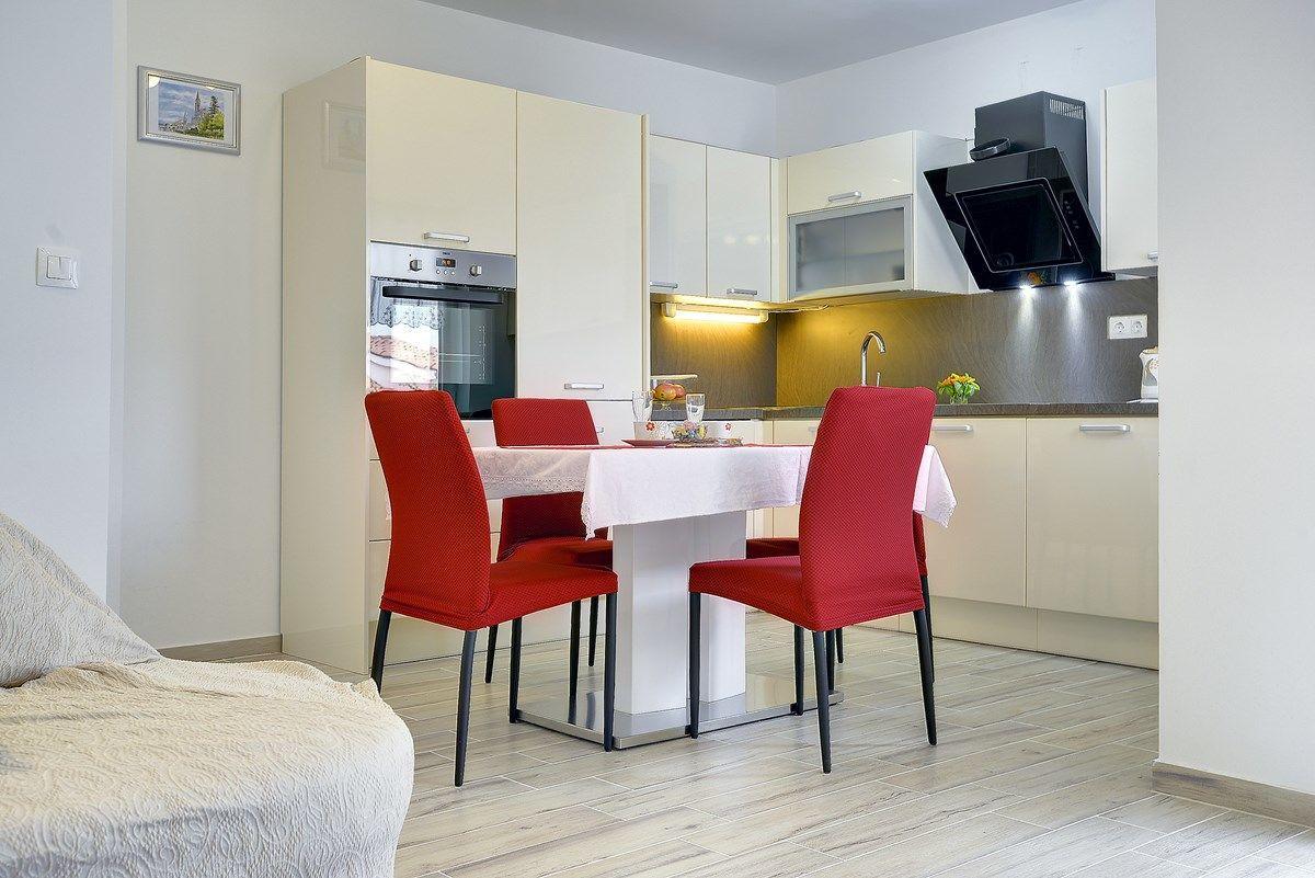 Apartments Elviana Пула Екстериор снимка