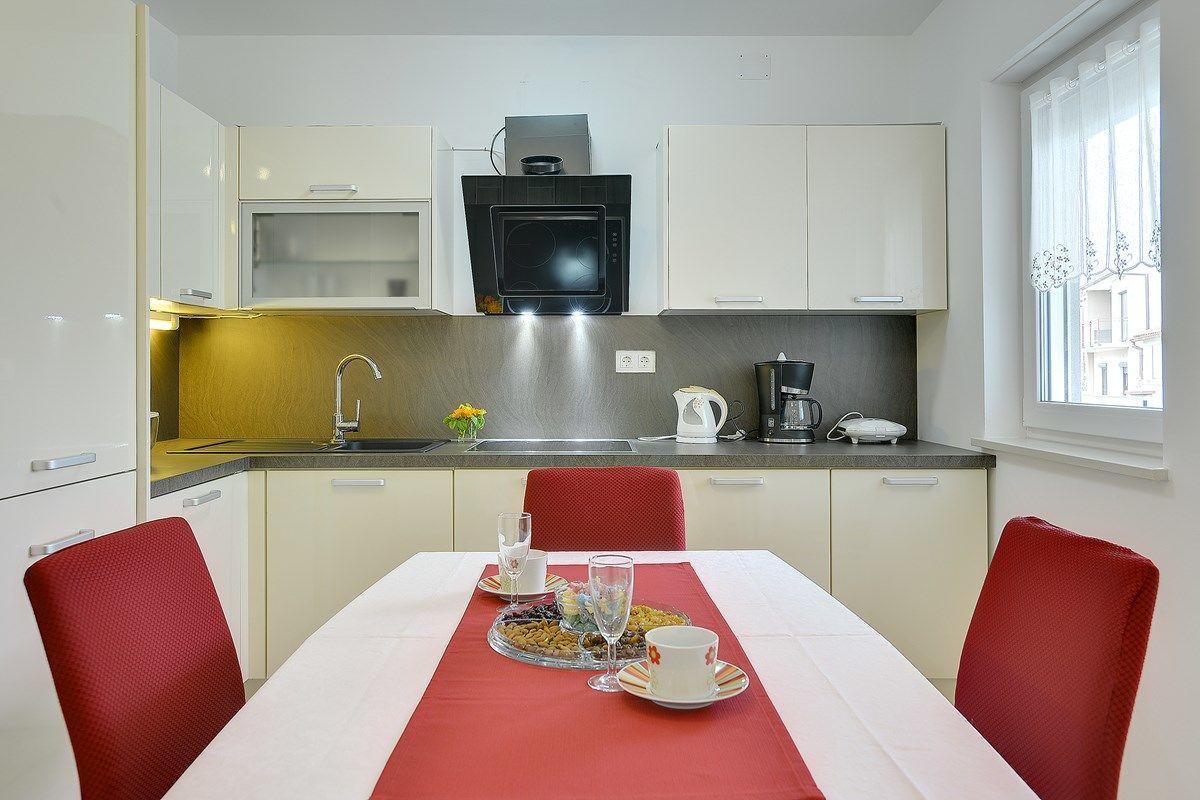 Apartments Elviana Пула Екстериор снимка
